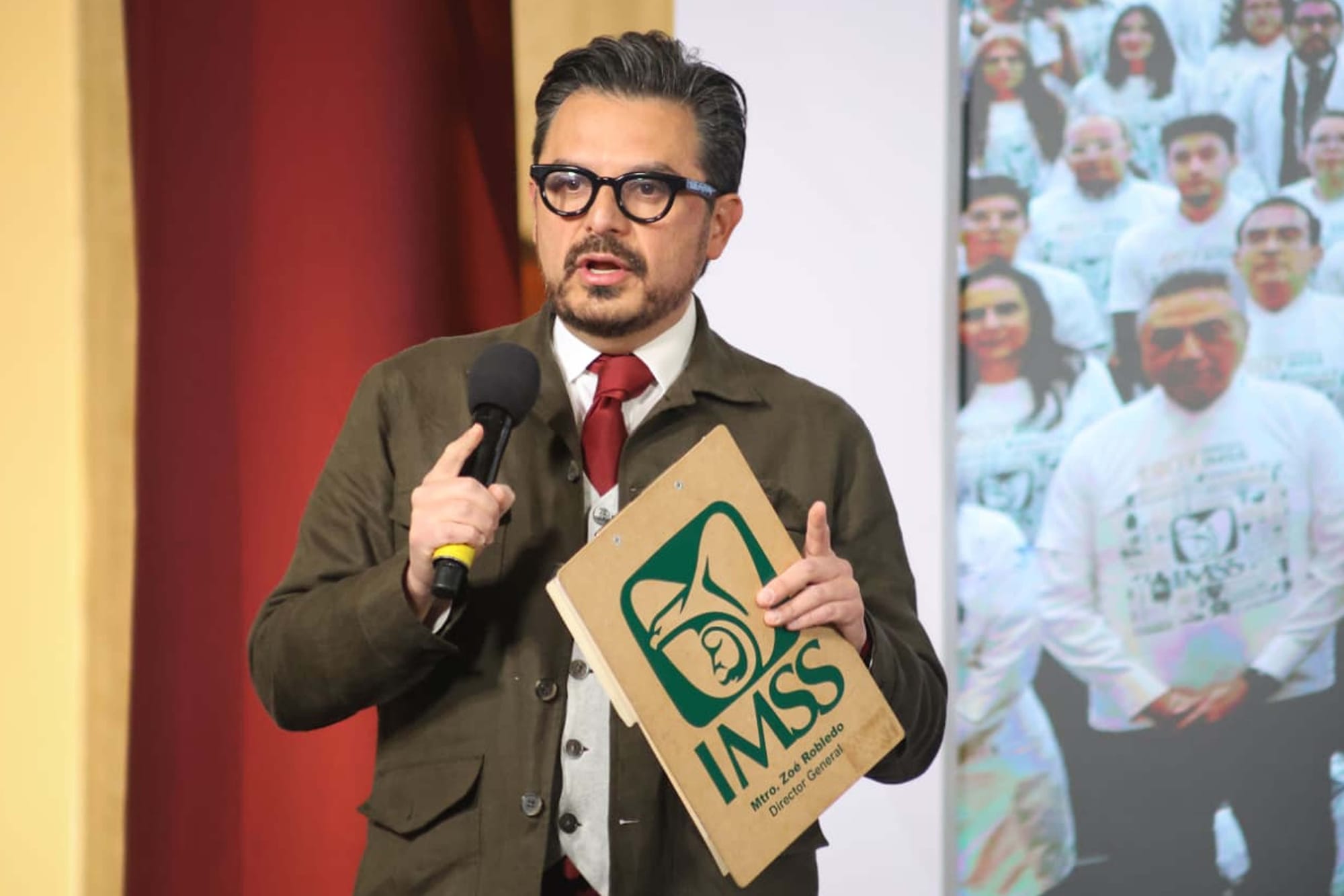 Aumentan becas en residencias médicas del IMSS de 44 mil a 71 mil en 7 años, informó Zoé Robledo