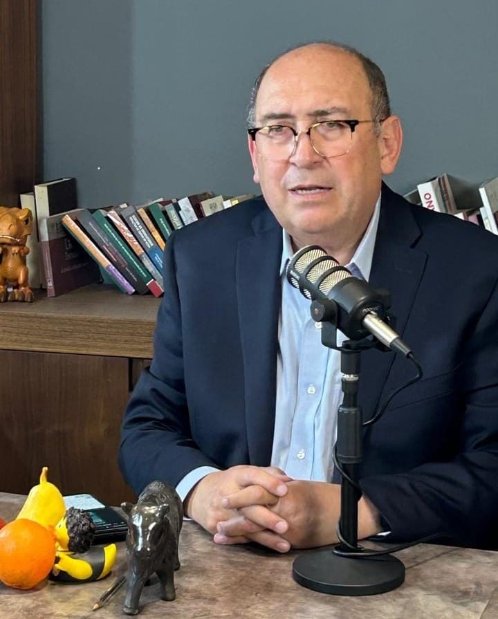 El diputado Rubén Moreira y especialistas señalan el fracaso económico de la actual administración. Se generó solo 30 mil empleos en un año