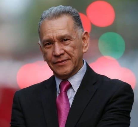 Hola Paisano.  El deporte migrante, poder social frente a la invisibilidad política.  Por Daniel Lee