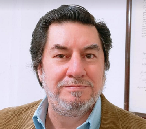 Oraciones a San Lázaro. ¿Por qué un gigante se dejaría vencer por los más pequeños?  Por Ernesto Zavaleta