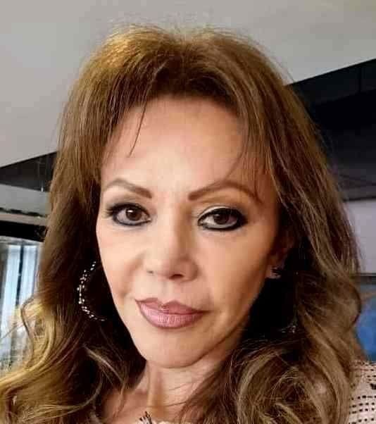 Esencia de Mujer. Candil de Cuba, oscuridad de México.  Por Yazmín Alessandrini