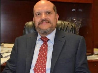 El Bastión. La rebelión legislativa y la defensa democrática. Por  Julián Andrade