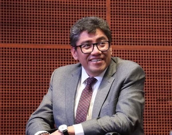 Una Historia para Compartir. La psicosis de la derecha es ya una enfermedad. Por Saúl Monreal Ávila