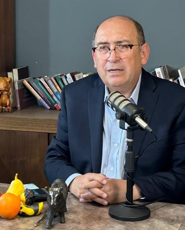 El diputado Rubén Moreira y especialistas señalan el fracaso económico de la actual administración. Se generó solo 30 mil empleos en un año