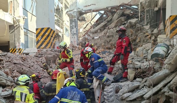 Apoya Marina labores de rescate en San Antonio Abad