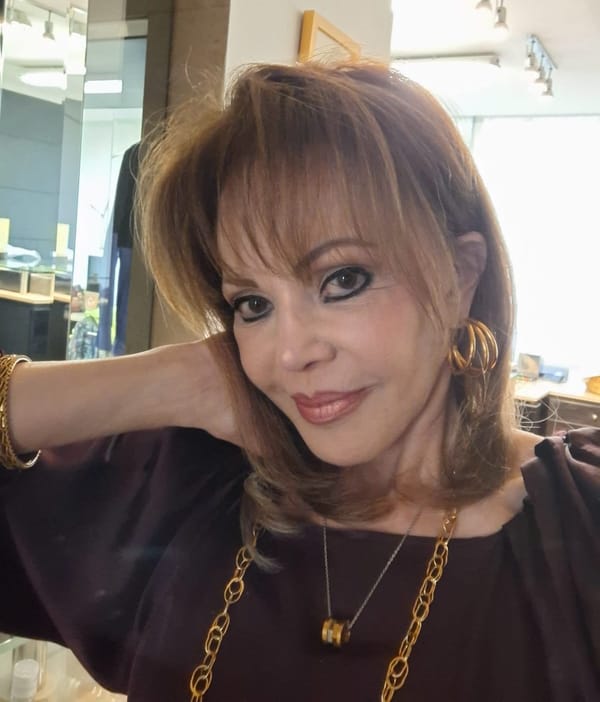 Esencia de Mujer.  Jorge Romero no termina por dar el ancho frente al PAN.  Por Yazmín Alessandrini