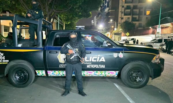 Aseguran 500 dosis de droga y detienen a cinco presuntos narcomenudistas en la CDMX
